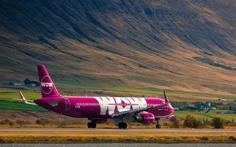 when are the cheapest flights to iceland